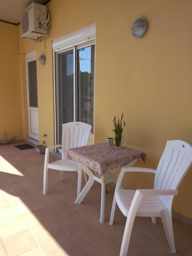 Garden View Appartment Kalavárda المظهر الخارجي الصورة