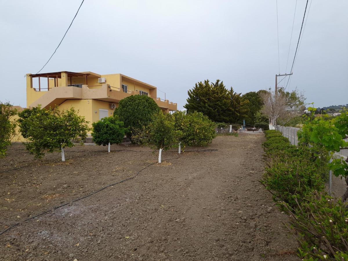 Garden View Appartment Kalavárda المظهر الخارجي الصورة