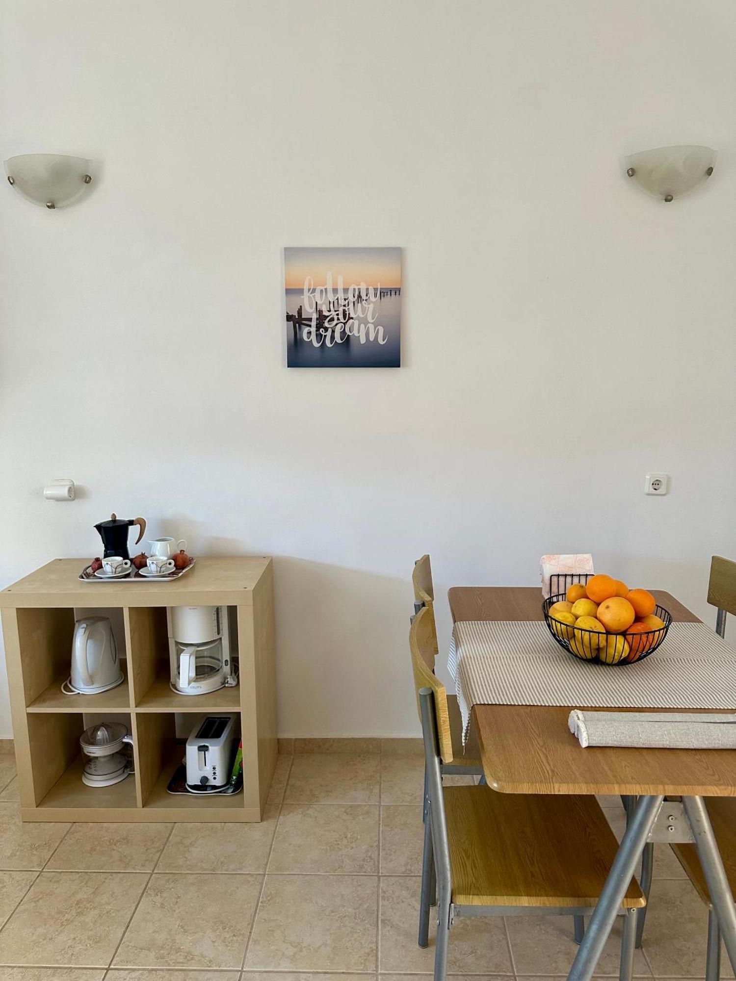 Garden View Appartment Kalavárda المظهر الخارجي الصورة